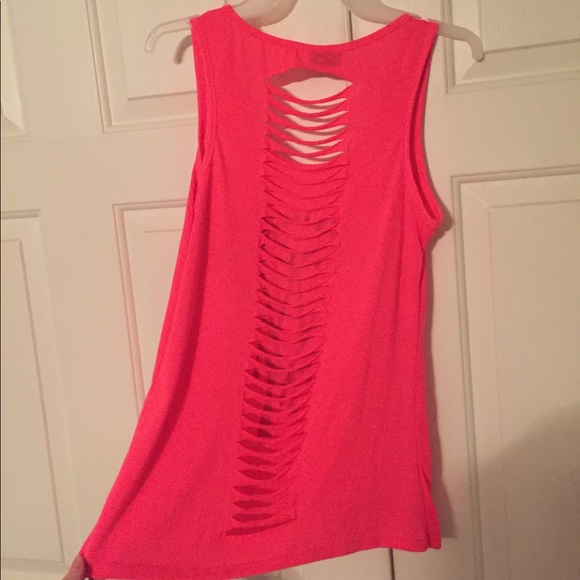 Medium Rue 21 tank top shirt - Picture 4 of 5